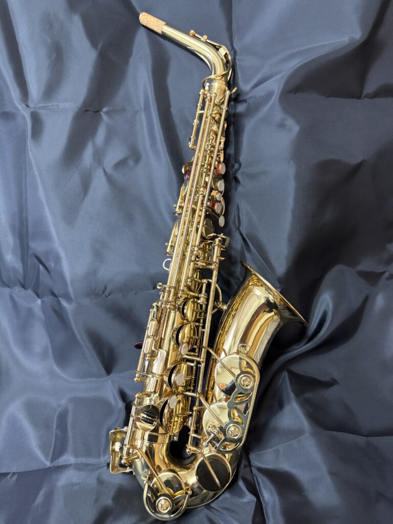 Yanagisawa A-50 アルトサックス本体全体の写真