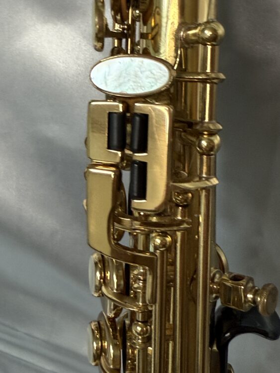マーク６ソプラノの左テーブルキーも錆びもなく綺麗です。独特の操作性ですがレスポンスは非常に良いです。