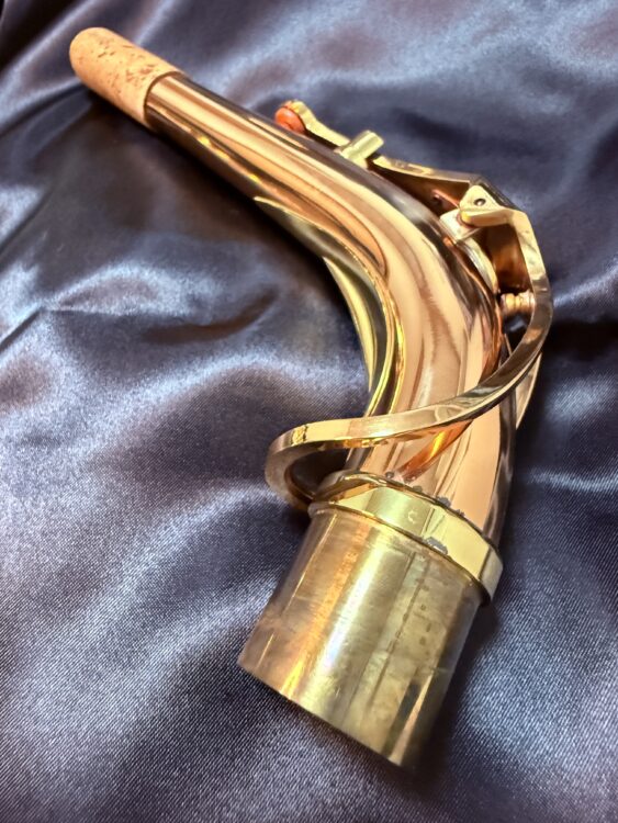 ネックと本体との接合も問題無し