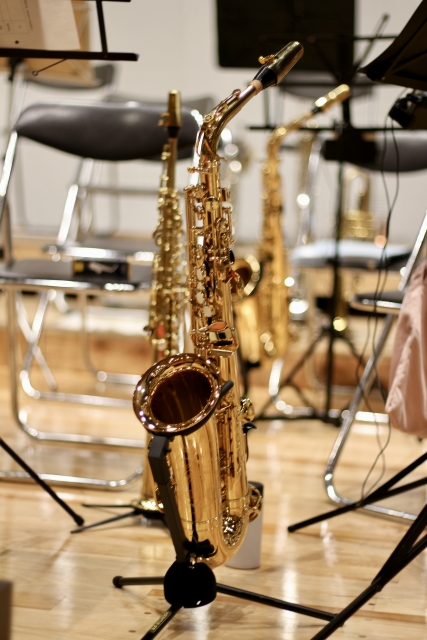 サックス新品